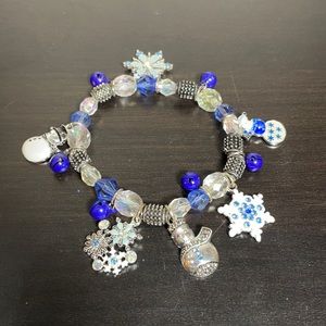 Kenneth Cole charm jingle Xmas bracelet